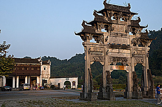 có nên đánh lô đề không