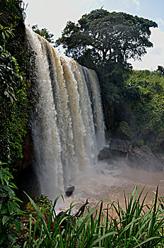 cau lo khung 2 ngay