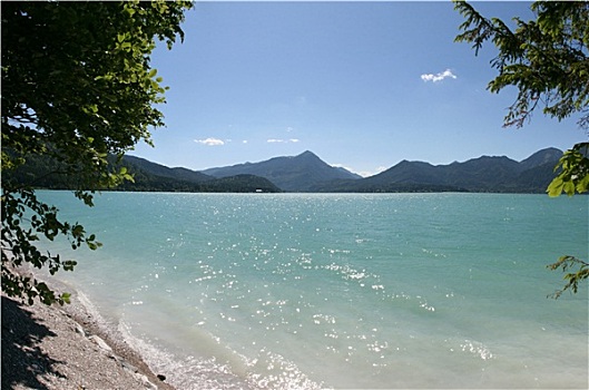 quay thu xo so kon tum