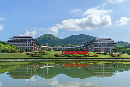 cau lo khung 2 ngay